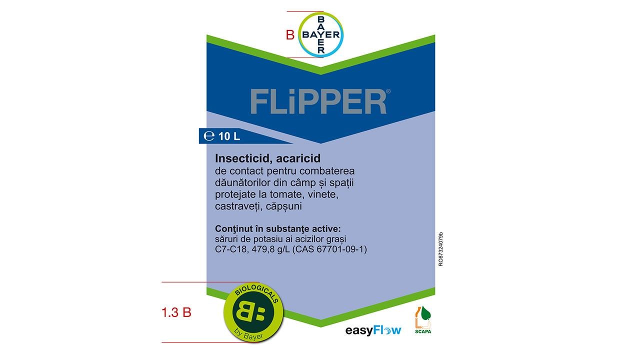 Label of a 10L Flipper insecticide and acaricide container from Bayer, detailing ingredients and usage for tomatoes, eggplants, cucumbers, and strawberries.