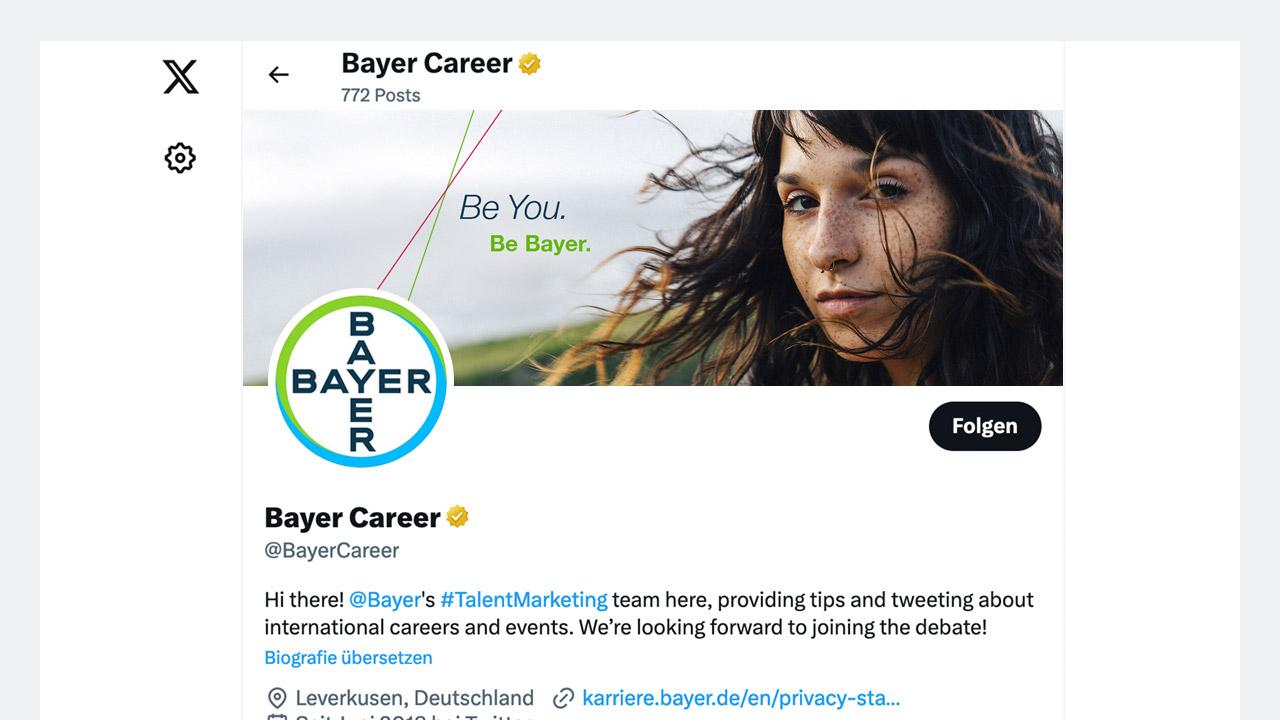 Twitter header photo