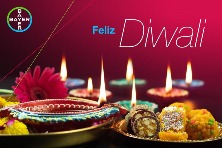 Feliz Diwali, several burning candles